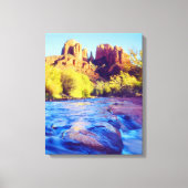 Cathedral Rock reflecterend in Oak Creek, Arizona Canvas Afdruk (Voorkant)