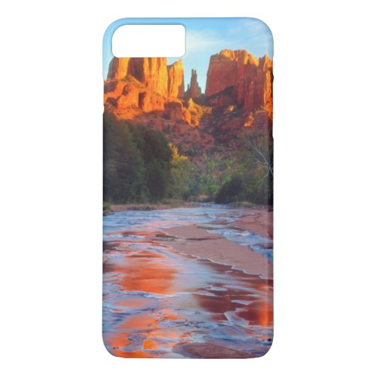 Cathedral Rock weerspiegeld in Oak Creek bij zonso Case-Mate iPhone Case (Achterkant)