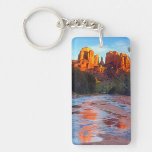 Cathedral Rock weerspiegeld in Oak Creek bij zonso Sleutelhanger
