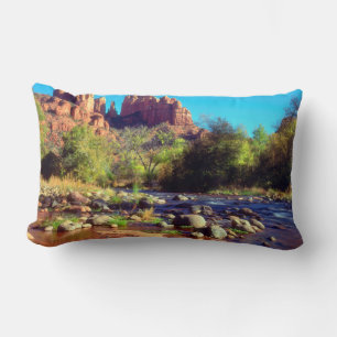 Cathedral Rock weerspiegeld in Oak Creek Kussen