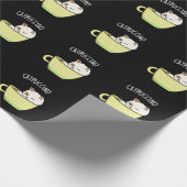 Catpuccino Funny Kitty Cat in Cup Pun Dark BG Cadeaupapier (Hoek)