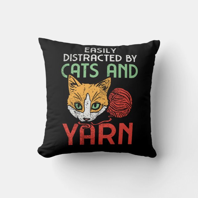 Cats And Yarn Kussen (Voorkant)