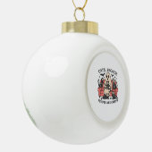 Cats People zijn griezelig skelet Halloween T-shir Keramische Bal Ornament (Links)