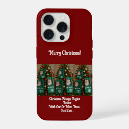 Cats Towels In Christmas Tree, photo,humor iPhone 15 Pro Case