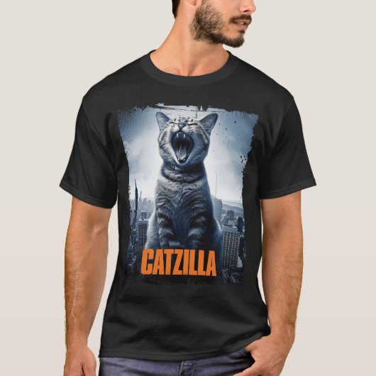 Catzilla brullen over City Skyline kat monster T-shirt (Voorkant)