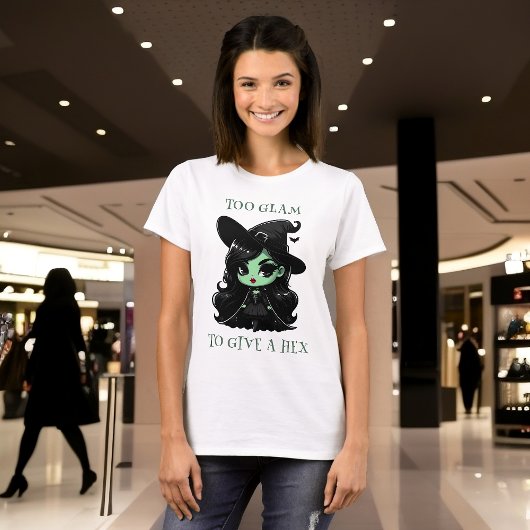 Cauldron Couture: Green Glam en Spellbound T-shirt