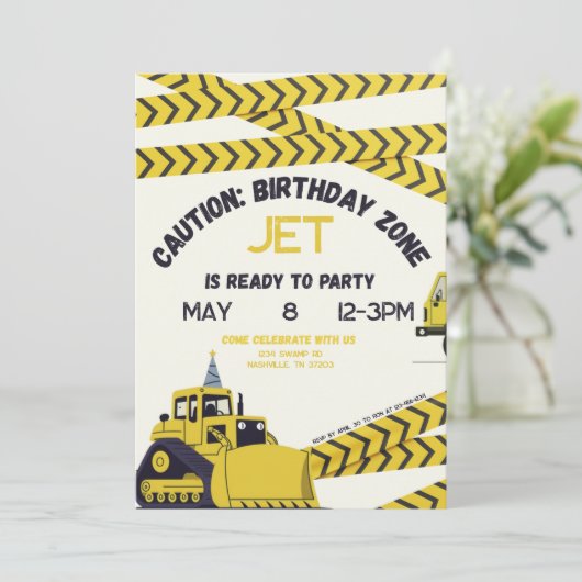 Caution: Birthday Zone Invitation Kaart (Staand voorkant)