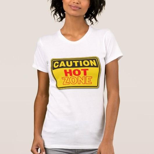 'CAUTION HOT ZONE' T-SHIRT ROOD GEEL TEKEN (Voorkant)