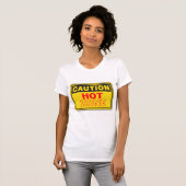 'CAUTION HOT ZONE' T-SHIRT ROOD GEEL TEKEN (Voorkant volledig)