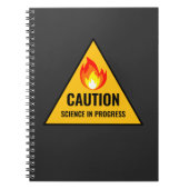 Caution Science in Progress Notitieboek (Voorkant)