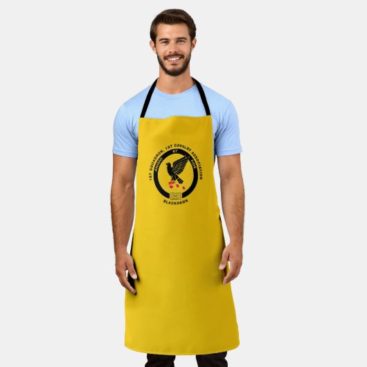 CAV Association Schort - CAV Gold (Gedragen)