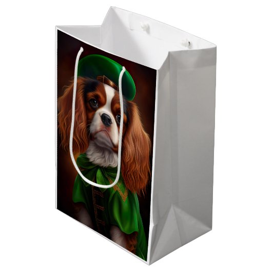 Cavalier King Charles Spaniel op St. Patrick's Day Medium Cadeauzakje (Voorkant Gekanteld)