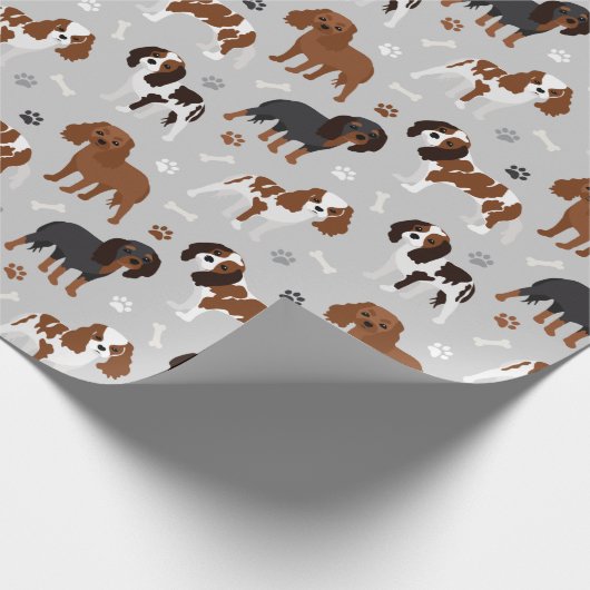 Cavalier King Charles Spaniel Paws and Botten Wrap Cadeaupapier (Hoek)