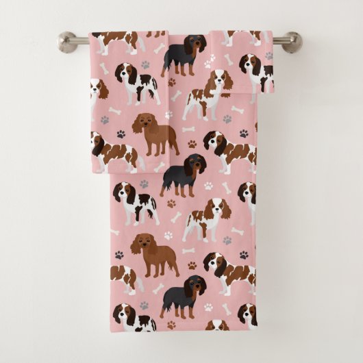 Cavalier King Charles Spaniel Paws en Botten Bad Handdoek (Insitu)