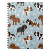 Cavalier King Charles Spaniel Paws en Botten Notitieboek (Voorkant)