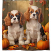 Cavalier King Charles Spaniel Puppy Herfst Pompoen Douchegordijn (Voorkant)