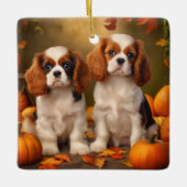 Cavalier King Charles Spaniel Puppy Herfst Pompoen Keramisch Ornament (Voorkant)