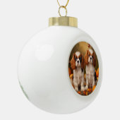 Cavalier King Charles Spaniel Puppy Herfst Pompoen Keramische Bal Ornament (Links)