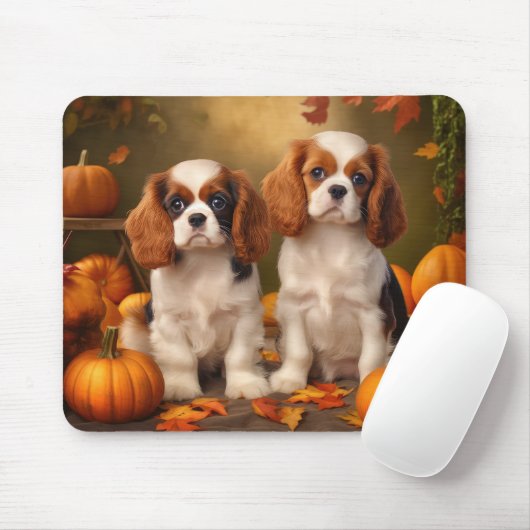 Cavalier King Charles Spaniel Puppy Herfst Pompoen Muismat (Met muis)