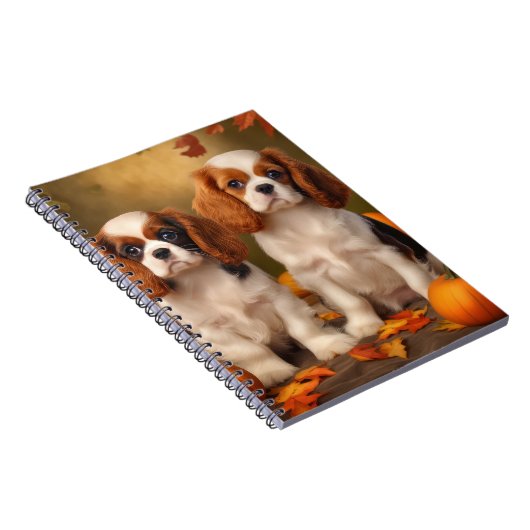 Cavalier King Charles Spaniel Puppy Herfst Pompoen Notitieboek (Rechterzijde)