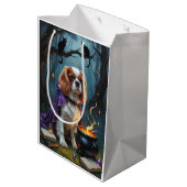 Cavalier King Charles Spaniel Whimsical Halloween Medium Cadeauzakje (Achterkant Gekanteld)