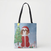 Cavalier King Dog in Snow met kerstcadeaus Tote Bag (Voorkant)