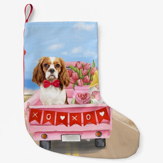 Cavalier King Dog Valentijnsdag Truck Hearts Kleine Kerstsok (Voorkant)