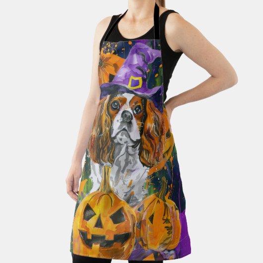 Cavalier King Hond Halloween Heks en Pompoen Schort (Insitu)