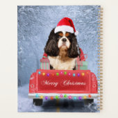 Cavalier King in Snow, zittend in kersttruck Planner (Achterkant)