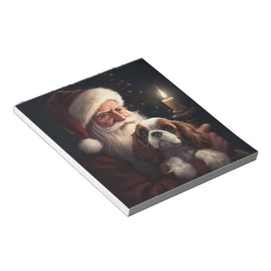 Cavalier King met Kerstman Feestelijke Kerstmis Notitieblok (Schuin)