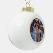 Cavalier King met kerstverlichting Keramische Bal Ornament (Links)