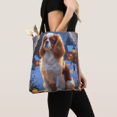 Cavalier King met kerstverlichting Tote Bag (Dichtbij)