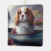 Cavalier King op een peddel: Een Schilderachtig av Keramisch Ornament (Links)