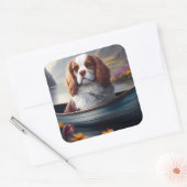 Cavalier King op een peddel: Een Schilderachtig av Vierkante Sticker (Envelop)