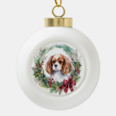 Cavalier Koning Kerstkrans Feestelijke Pup Keramische Bal Ornament (Voorkant)