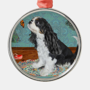 Cavalier Spaniel Ornament, Tri Cavalier op aqua Metalen Ornament