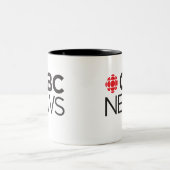 CBC News Tweekleurige Koffiemok (Center)