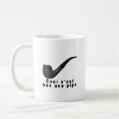 Ceci n'est pas une pipe krabble shirt.png koffiemok (Links)