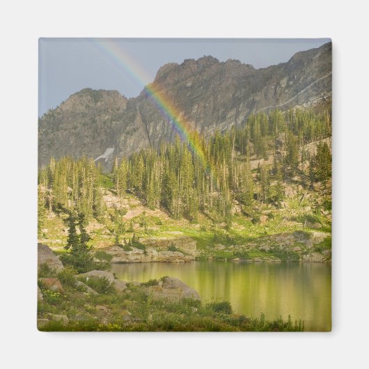 Cecret Lake met regenboog boven Devil's Castle, Magneet (Voorkant)