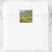 Cecret Lake met regenboog boven Devil's Castle, Vierkante Sticker (Tas)