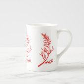 Cedar Leaves op een Bone China Mok (Rechts)