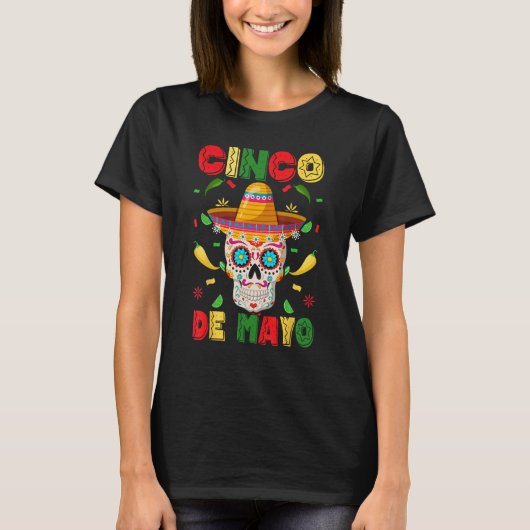 Celebrate Cinco de Mayo with a Sugar Skull Sombrer T-shirt (Voorkant)