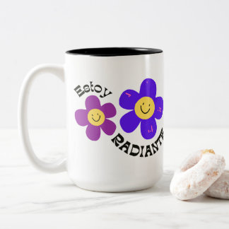 celebrate every moment with our coffee cup tweekleurige koffiemok