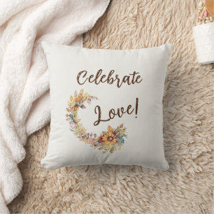 Celebrate Love Kussen