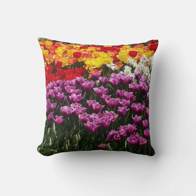 Celebrate Spring Pillow Kussen (Voorkant)