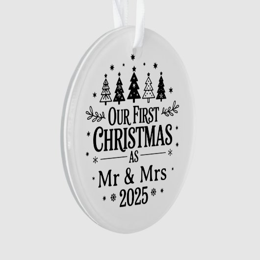 Celebrate Your First Married Christmas with a Pers Ornament (voorkant)
