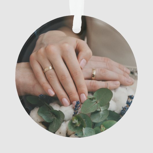 Celebrate Your First Married Christmas with a Pers Ornament (achterkant)