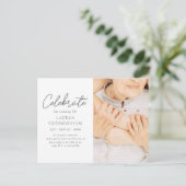 Celebrateer haar geweldige leven Eenvoudige modern Briefkaart (Staand voorkant)