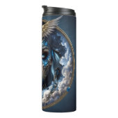 Celestia – Bewaker van de Eindeloze Hemel. Thermosbeker (Geroteerd rechts)