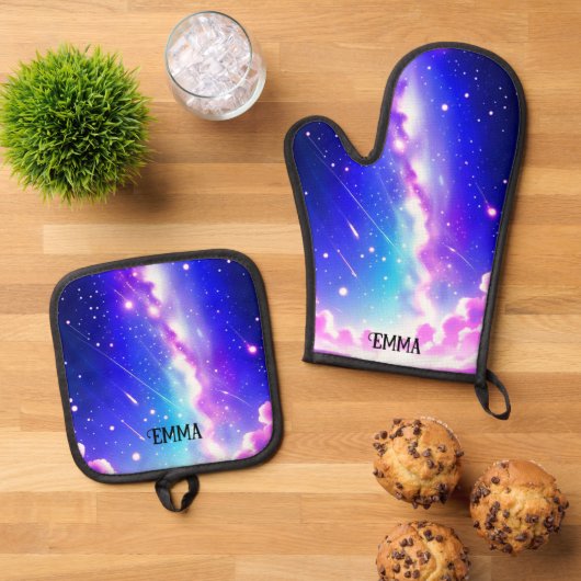 Celestial Blauw en Roze Galaxy Aangepaste Naam Ovenwant & Pannenlap Set (Top down)